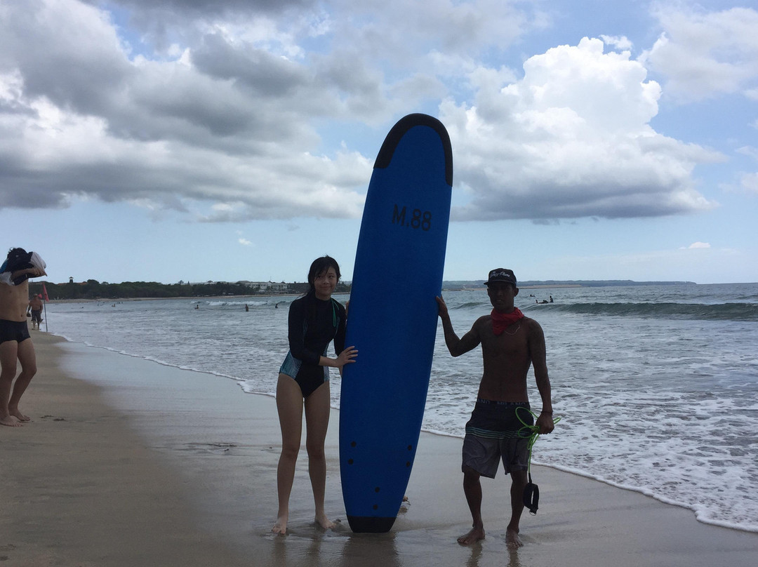 M88surfschoolinbali景点图片