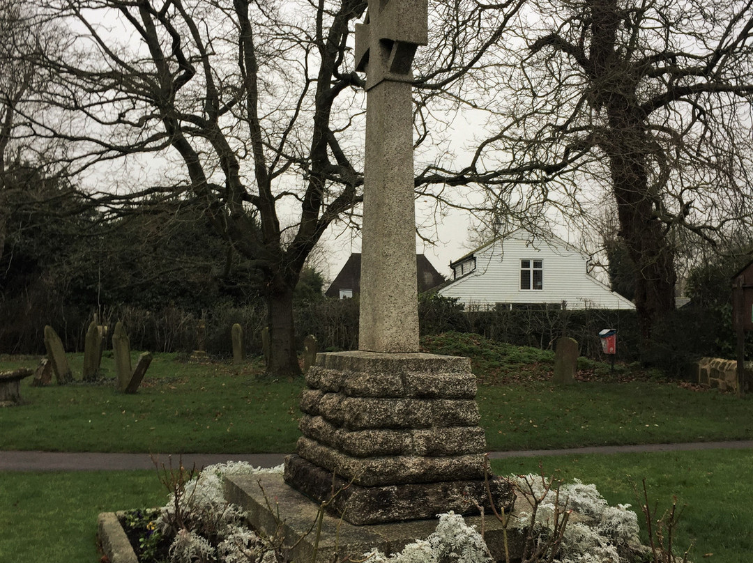 Biddenden War Memorial景点图片