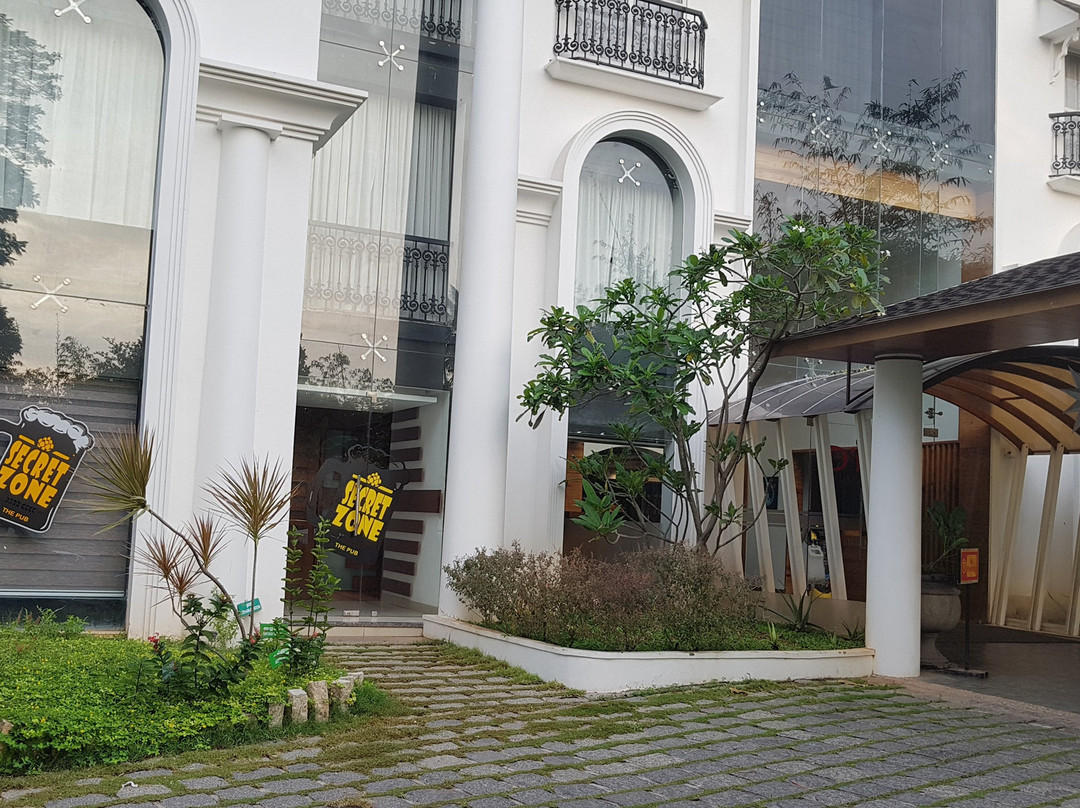 D Fort Hotel Kollam主图