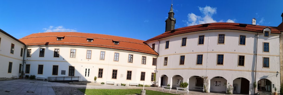 Župnijska cerkev Sv. Jakoba-Skofja Loka必去景点