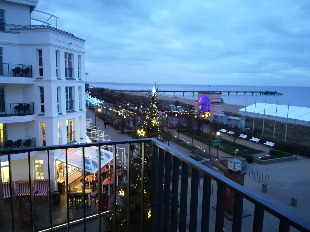 Seetelhotel Kaiserstrand Beachhotel主图