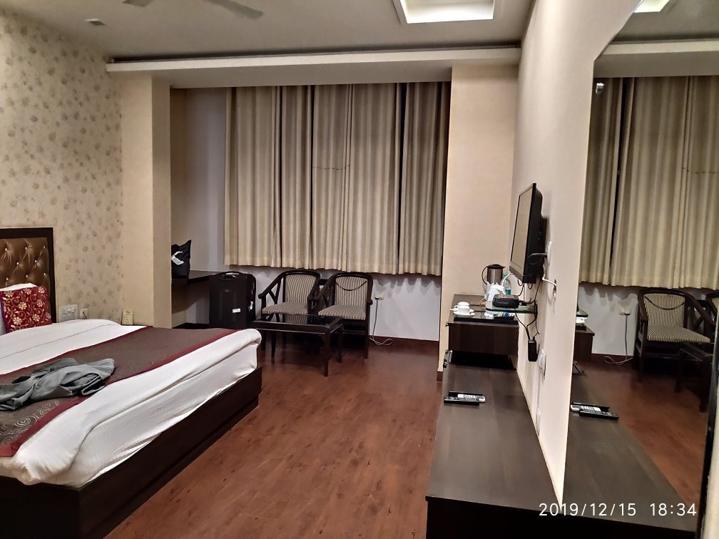 Hotel Krishnam Vrindavan主图