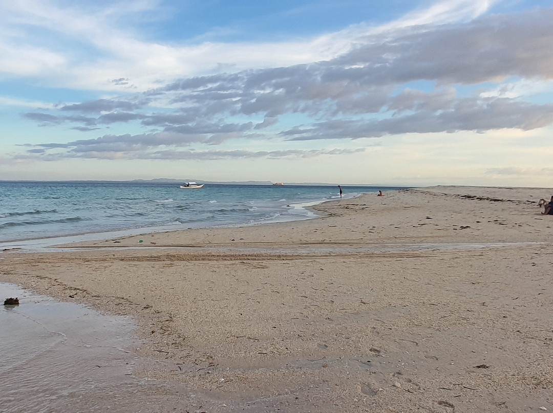 马林海滩度假村主图