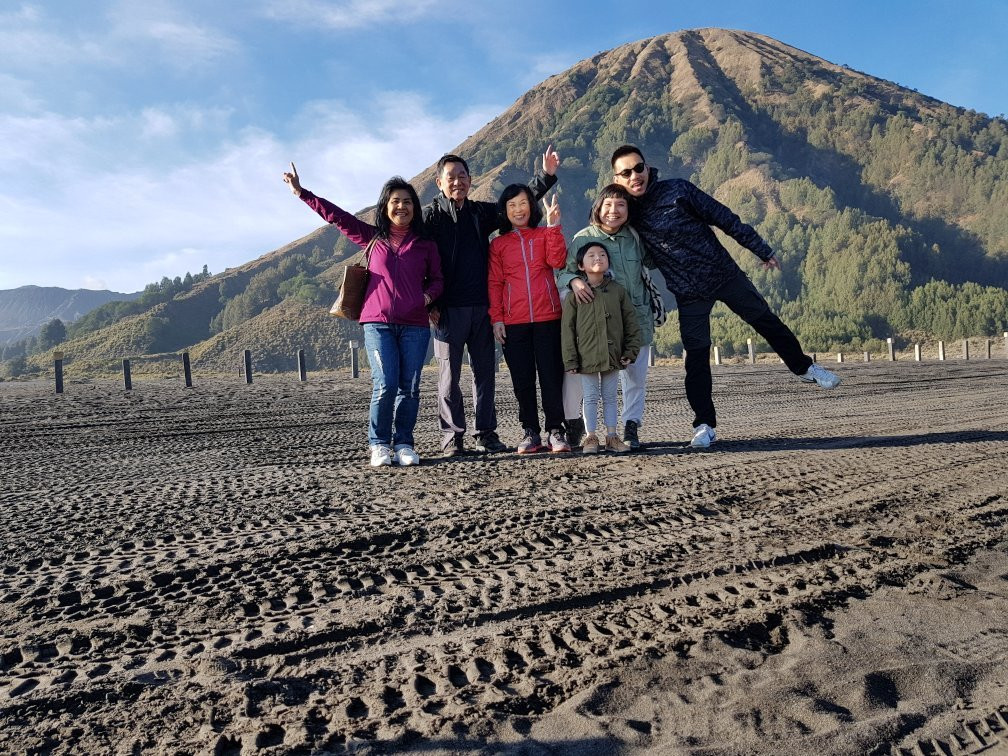 Mount Batok-腾格尔火山口必去景点