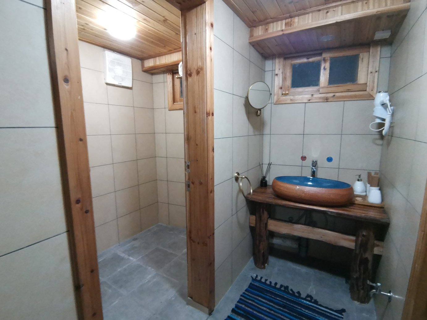 三江南夷民宿-浴室