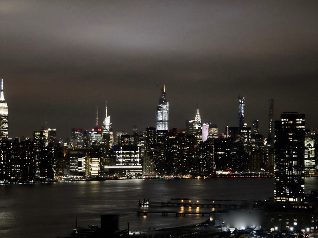 The William Vale主图