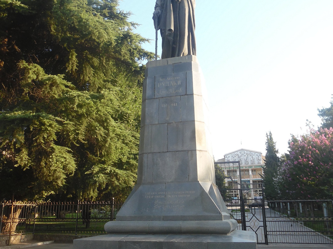 Rudaki Monument-杜尚别必去景点