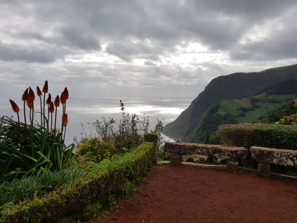 Tiko Adventures-Rabo de Peixe必去景点