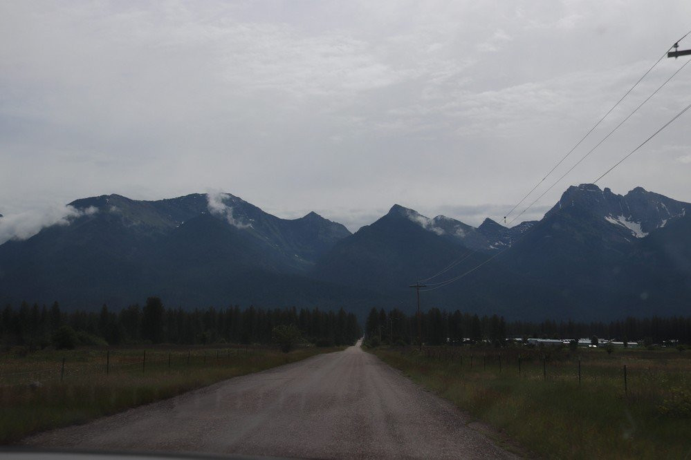 Kicking Horse Reservoir景点图片