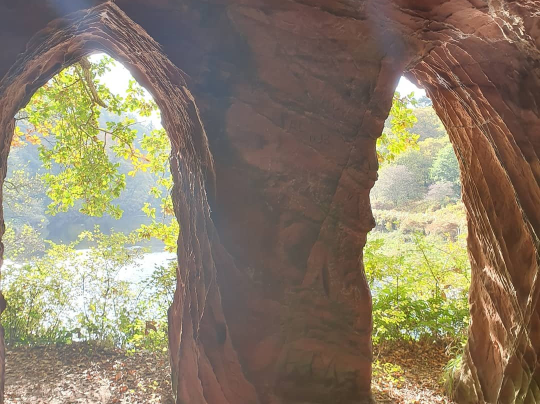 Lacy's Caves景点图片