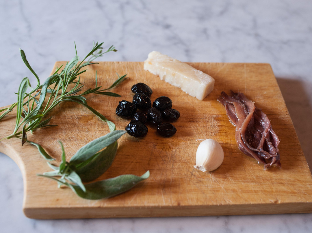 Cesarine: Cooking Class-阿尔巴必去景点