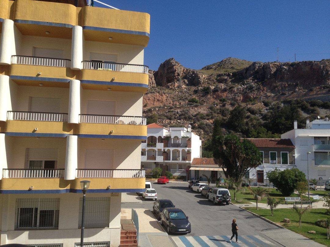 卡拉宏达码头旅馆主图