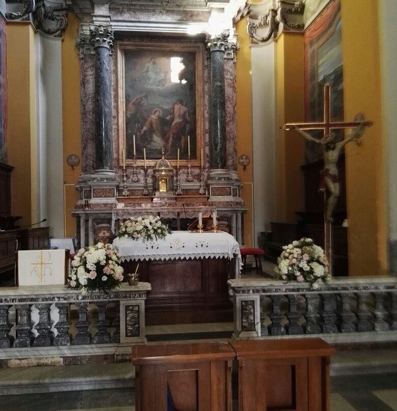 Parrocchia di Bracciano - Santo Stefano Protomartire-布拉恰诺必去景点