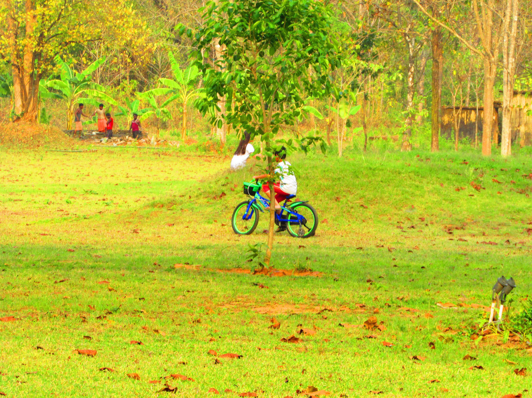 Lulung Aranya Nivas Resort主图