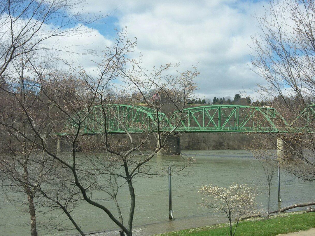 Allegheny River景点图片