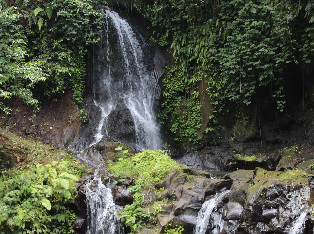 Pengibul Waterfall-Apuan必去景点