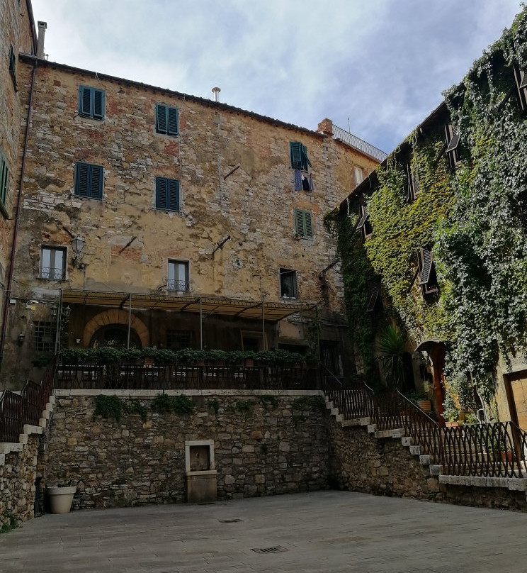 Castello di Castagneto Carducci-卡斯塔涅托卡杜奇必去景点