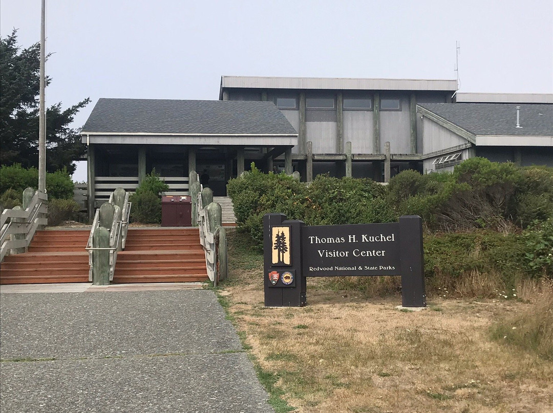 Thomas H. Kuchel Visitor Center景点图片