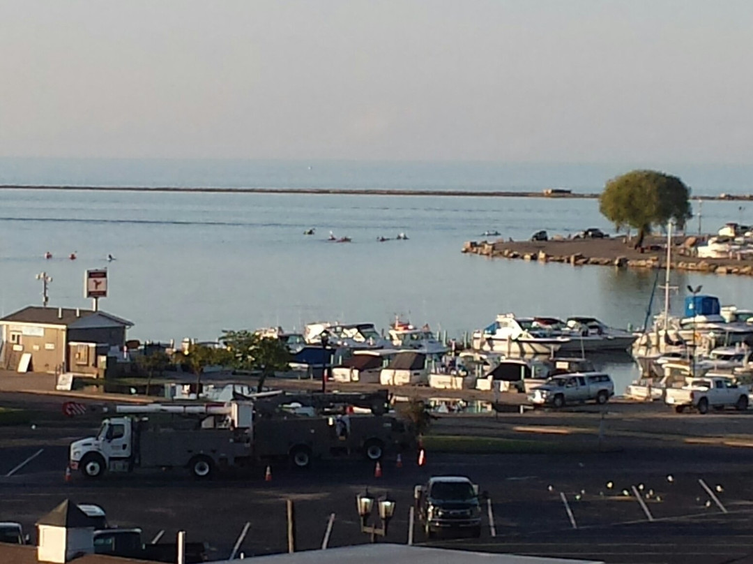 Lakefront Motel主图