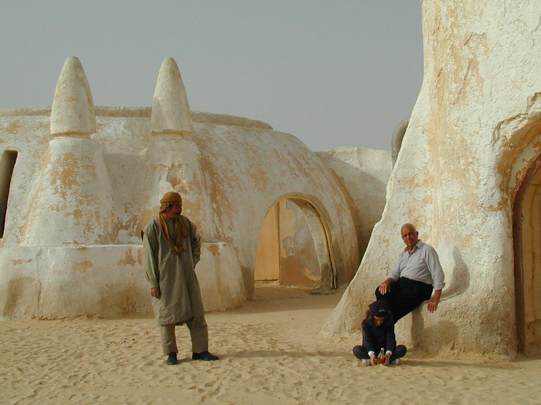 AOUES TRAVEL AND EVENTS景点图片