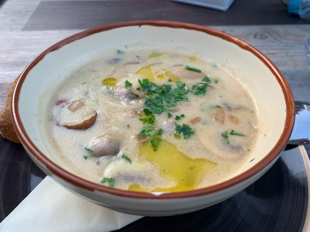 Platan Garden Restaurant & Rooms主图