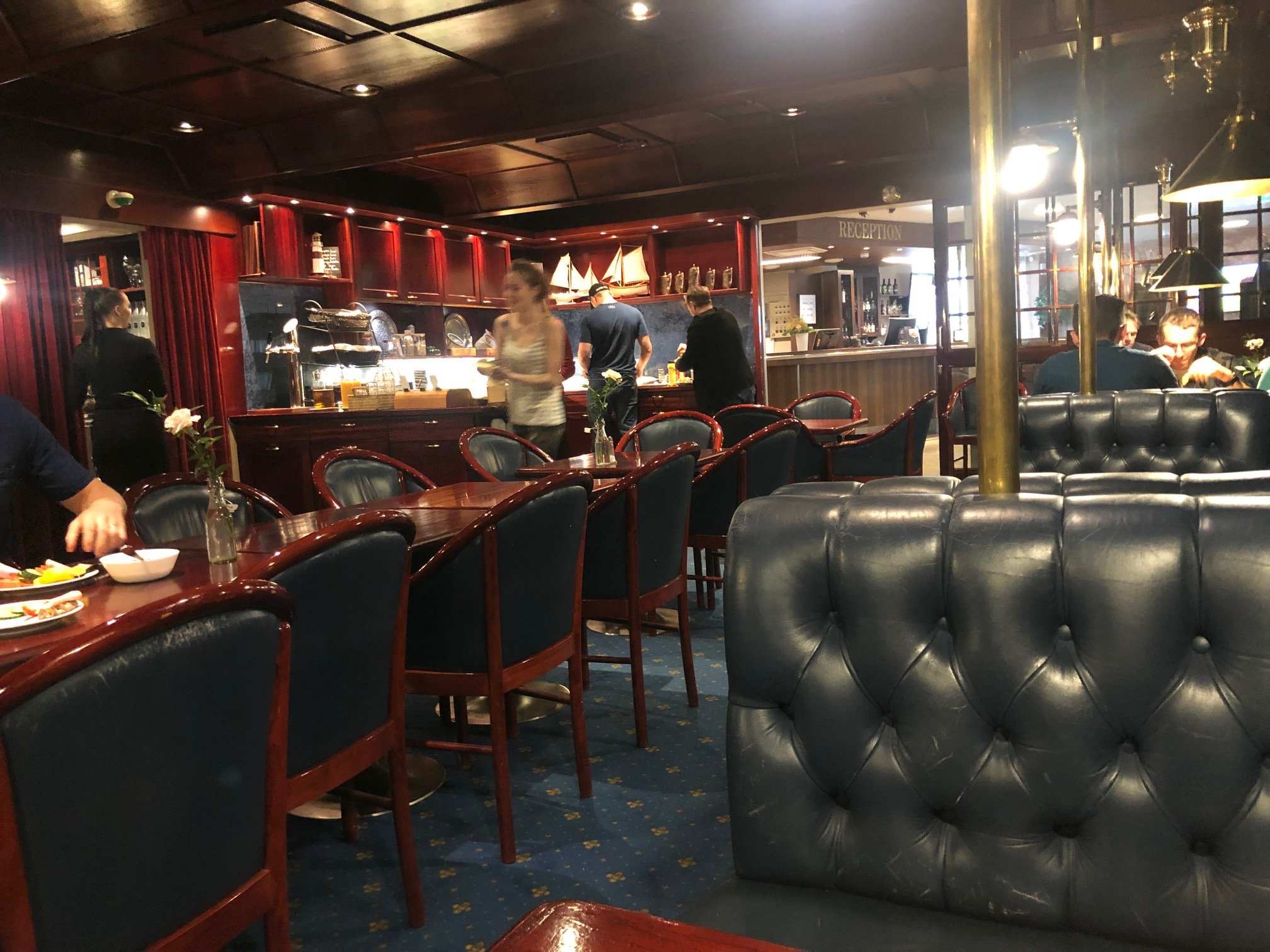 Hotel Kalliohovi-餐饮