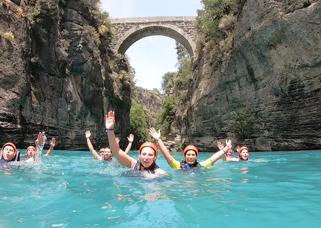 Rapido Rafting景点图片