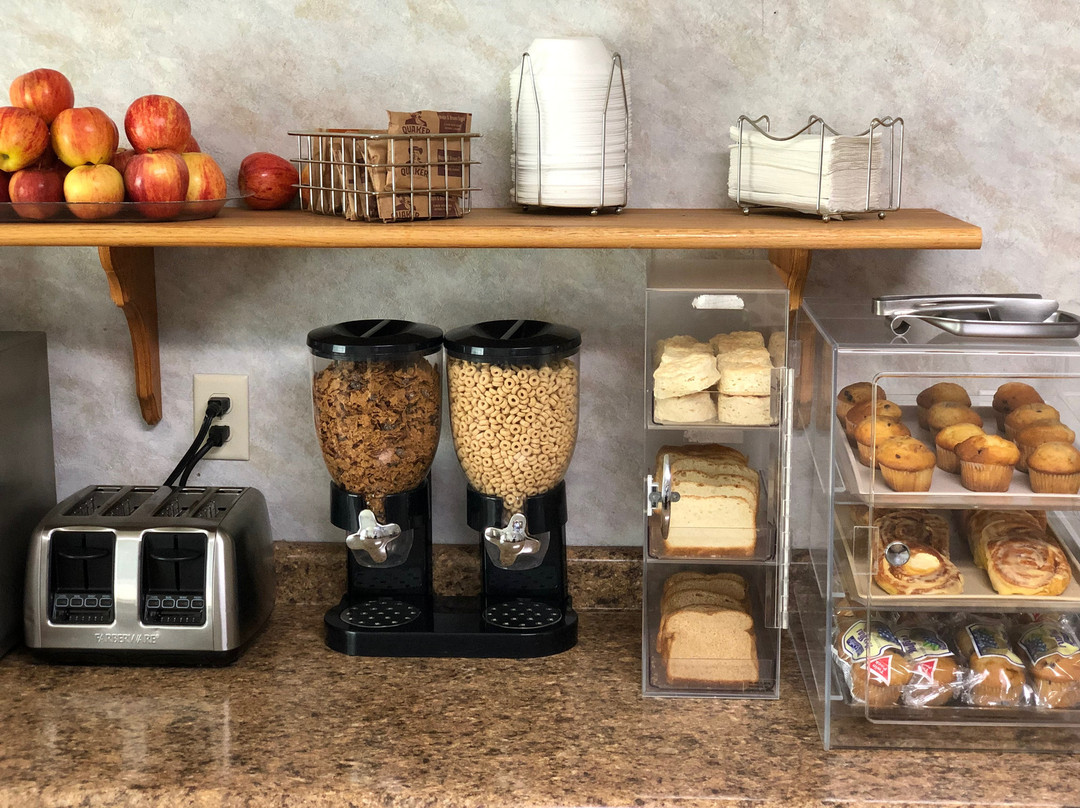 Victorian Inn North Columbus主图