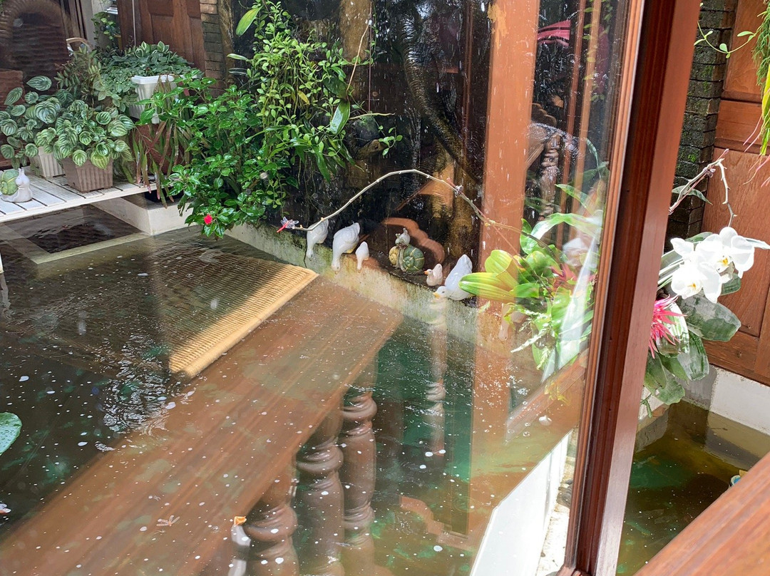 粮仓度假村主图