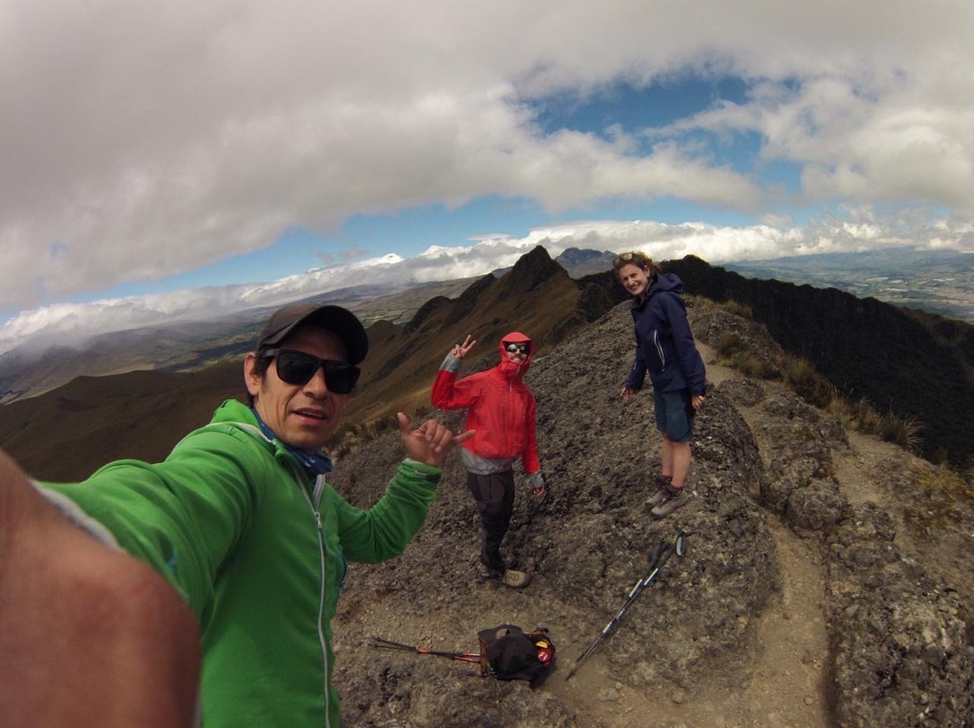 Cumbre Tours - Day Tours-基多必去景点