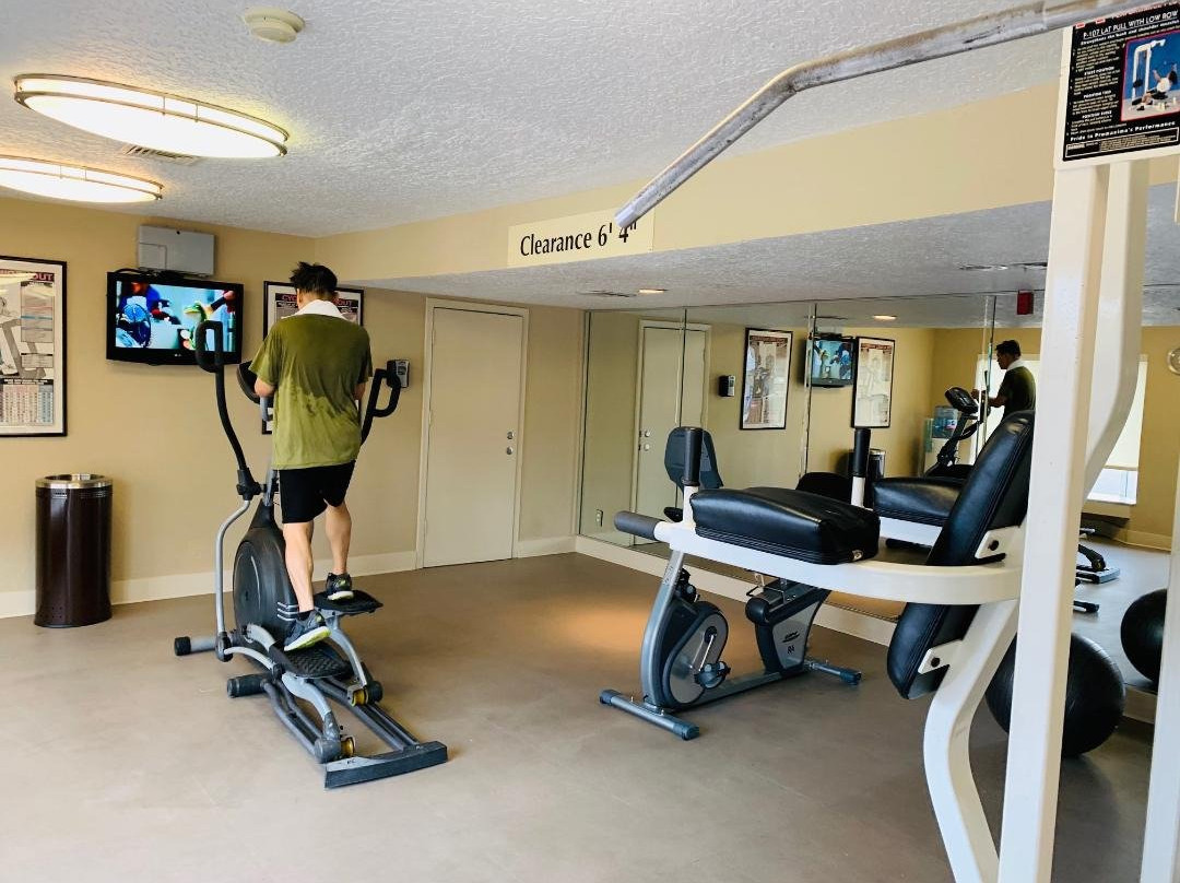 贝斯特韦斯特航天飞机酒店主图