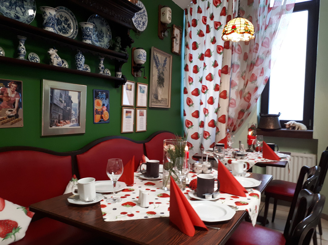 格兰纳斯酒店主图