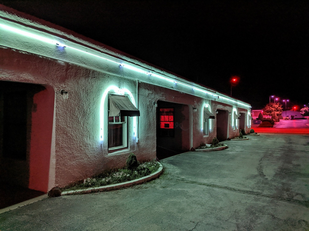 Boots Court Motel主图