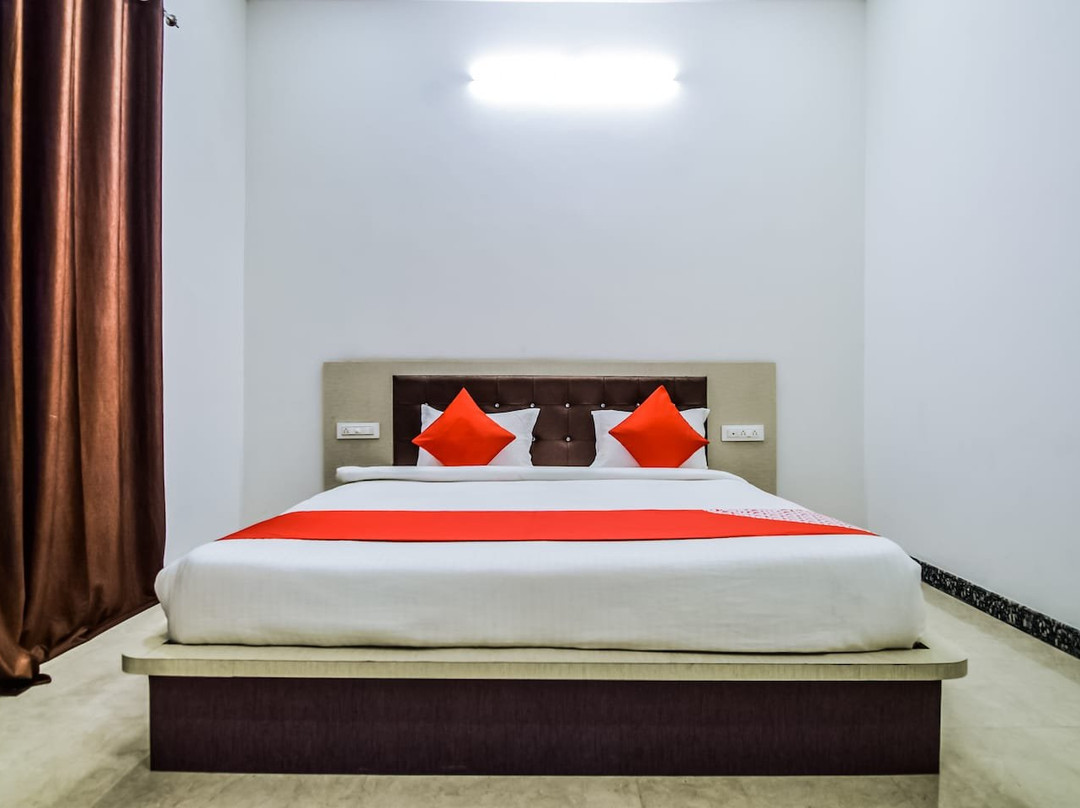 OYO 17026 The Pushkar Mantra Resort主图