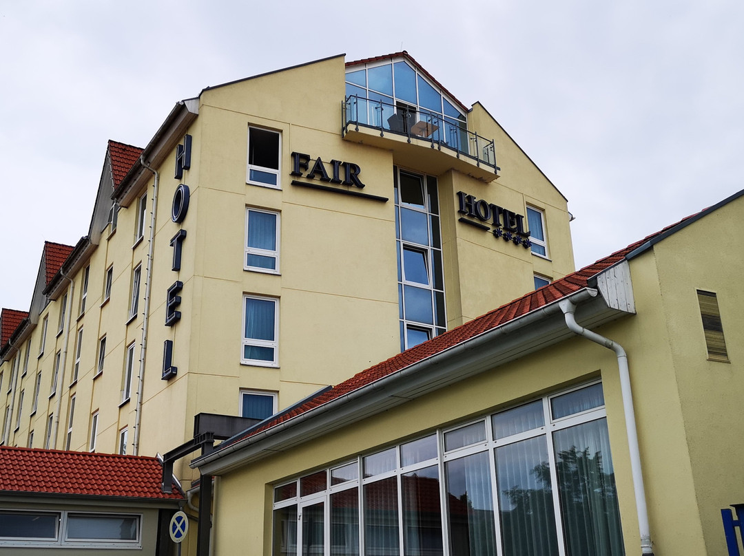 菲尔健身度假村&养身酒店主图