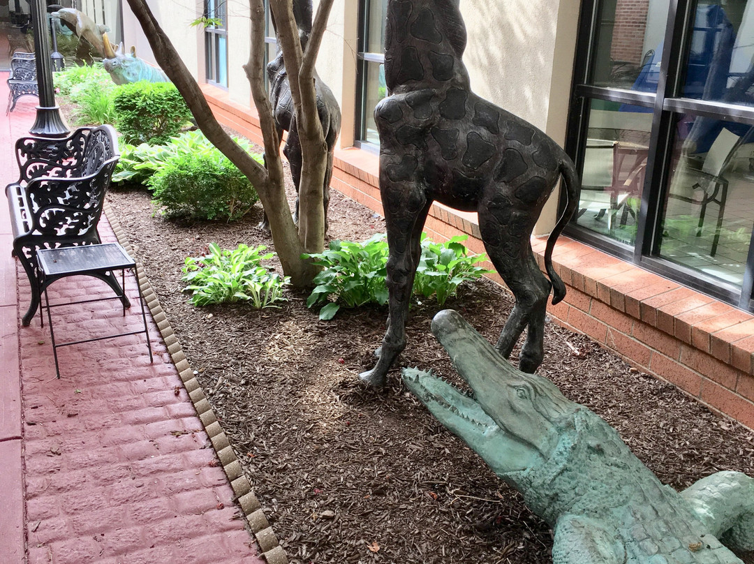 布卢明顿希尔顿逸林酒店主图