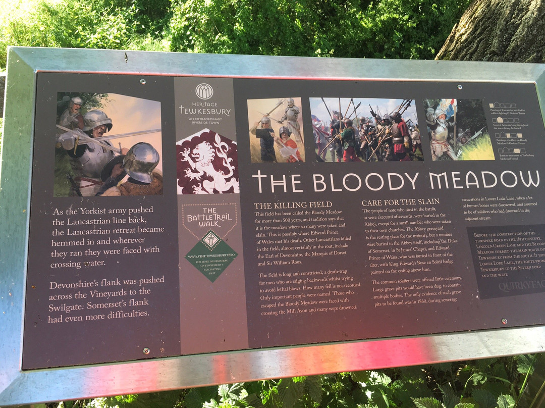 Tewkesbury Battlefield Commemorative Sculptures景点图片