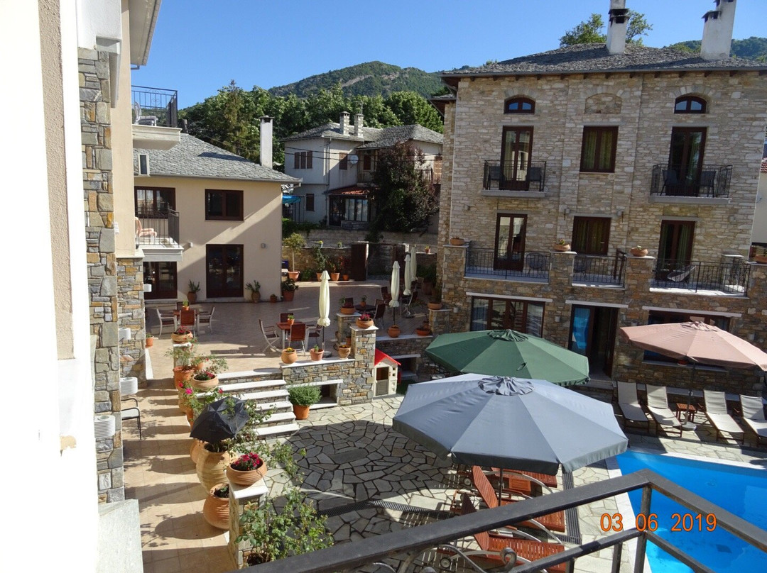 Maritsa's Hotel Suites主图