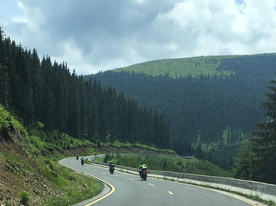 BM Classic Tours-布加勒斯特必去景点