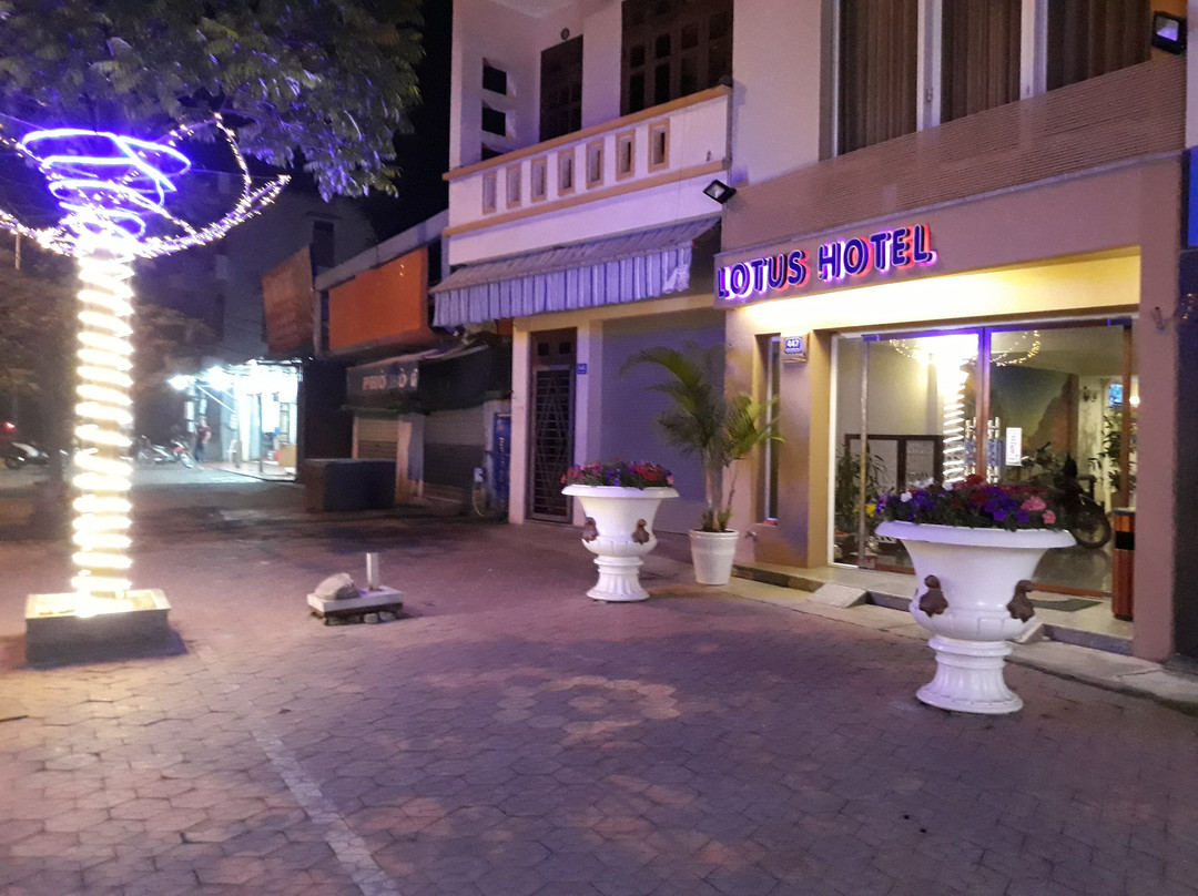 Lotus Hotel