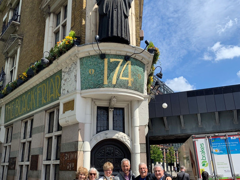Private Tour of London's Historic Pubs-伦敦必去景点