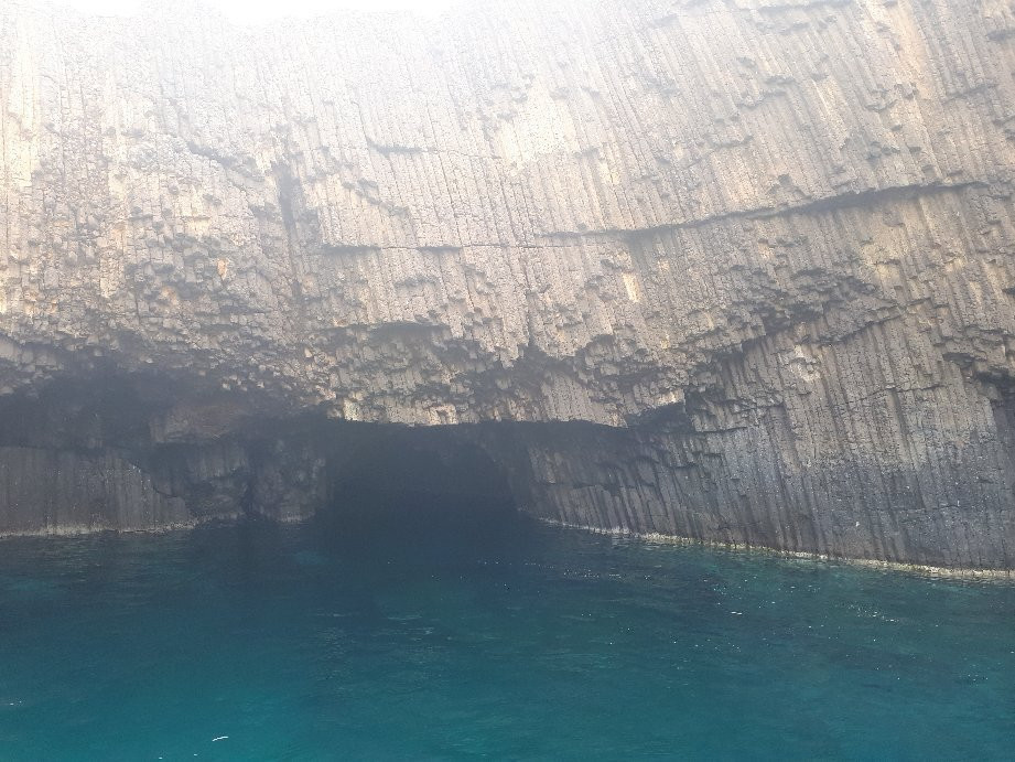 Glaronissia-米洛斯岛必去景点