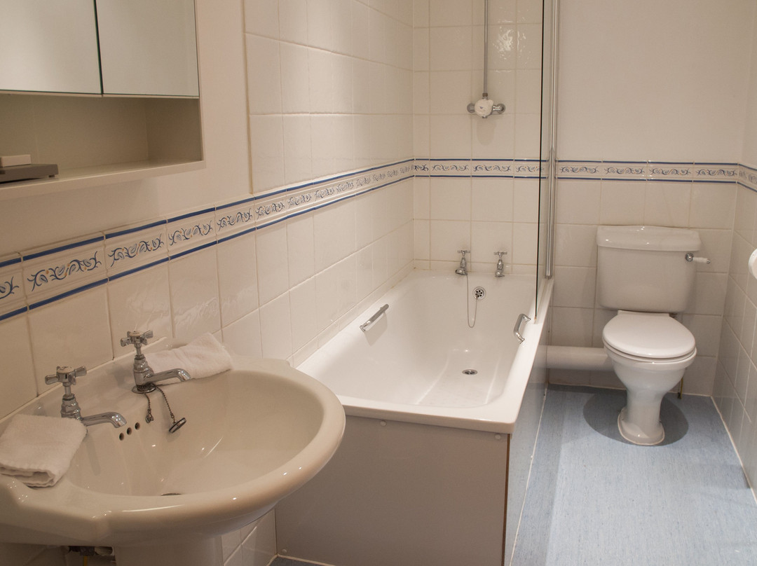 Clarendon Apartments - Wraysbury Hall主图