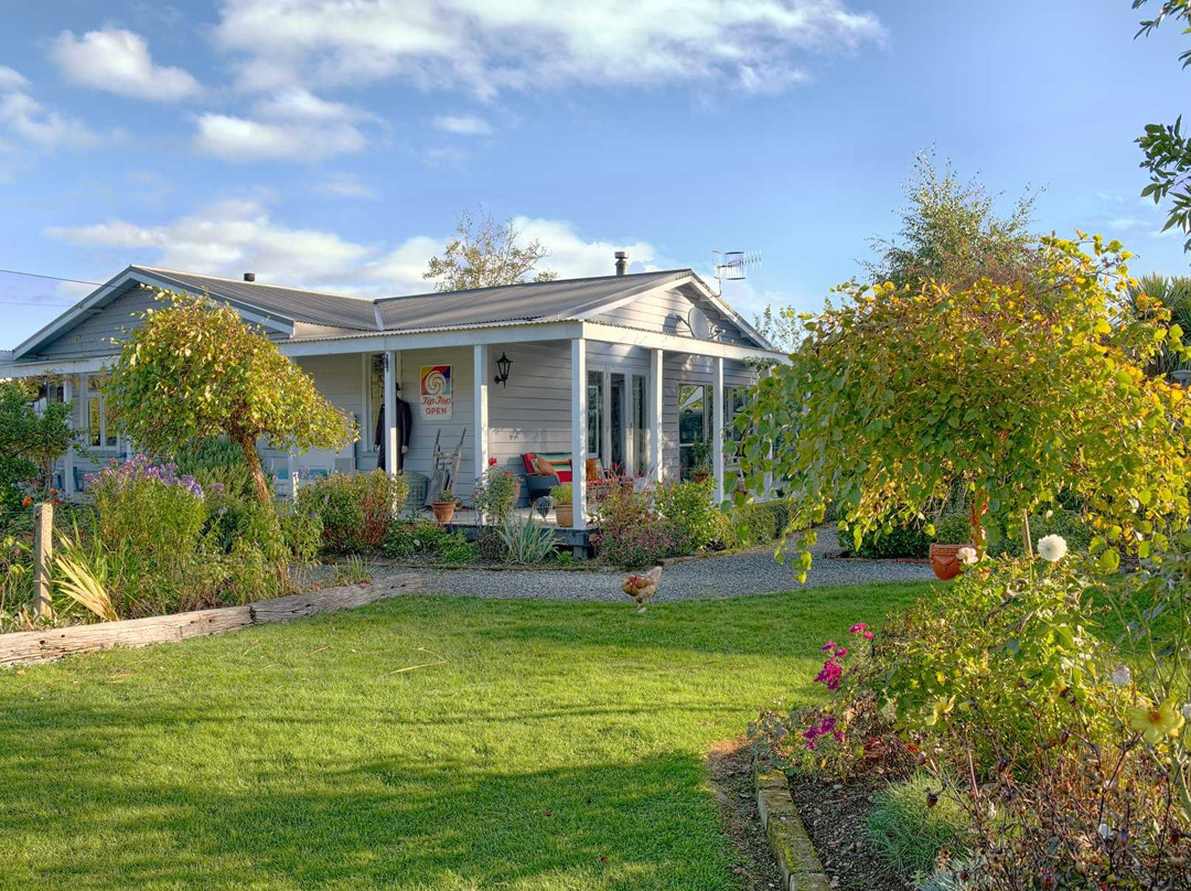 Folster Gardens B & B accomodation主图