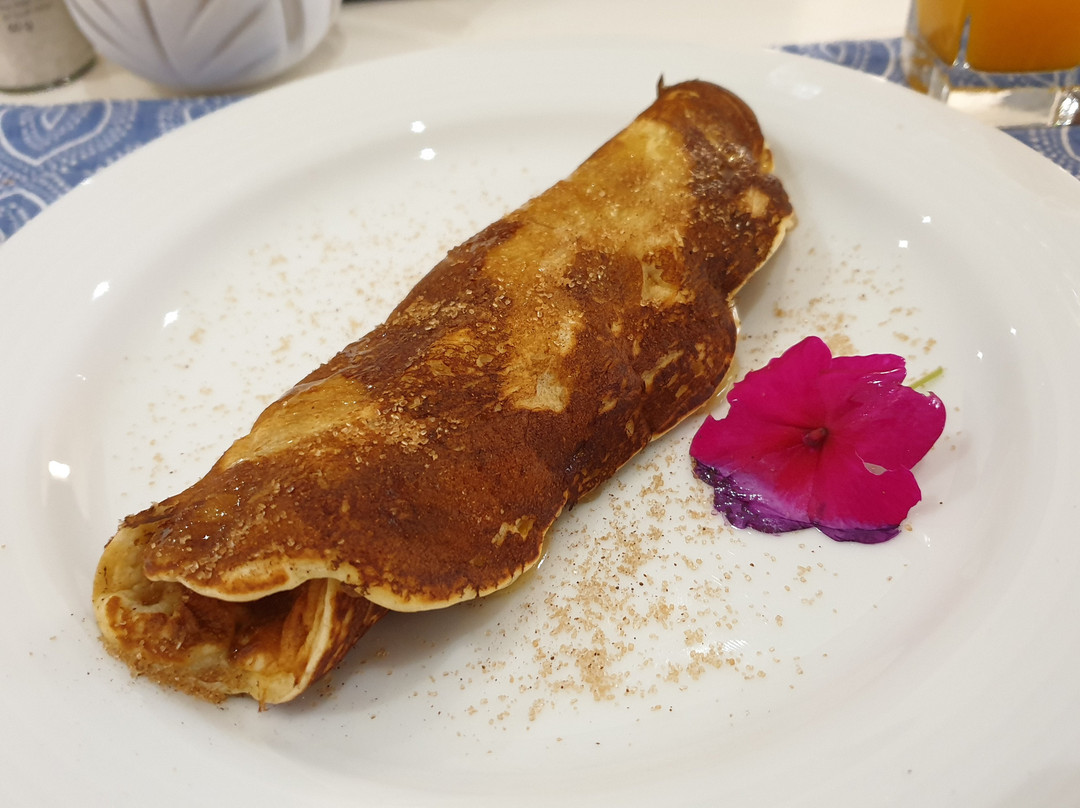 One on Bollard主图