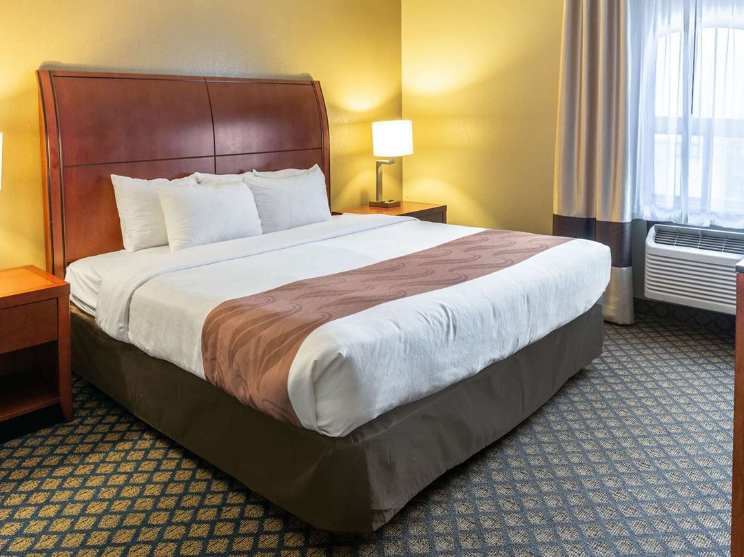 Quality Inn & Suites主图