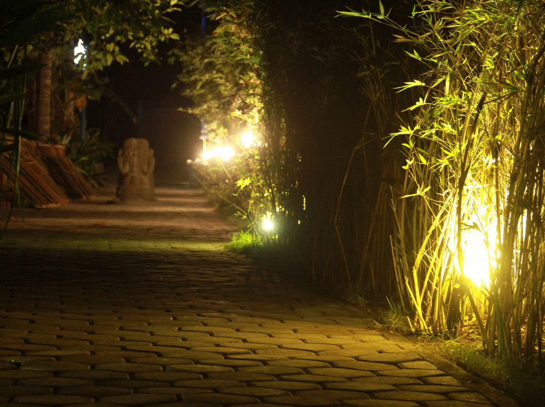 Ceningan Shisha Lounge-努沙切宁安岛必去景点