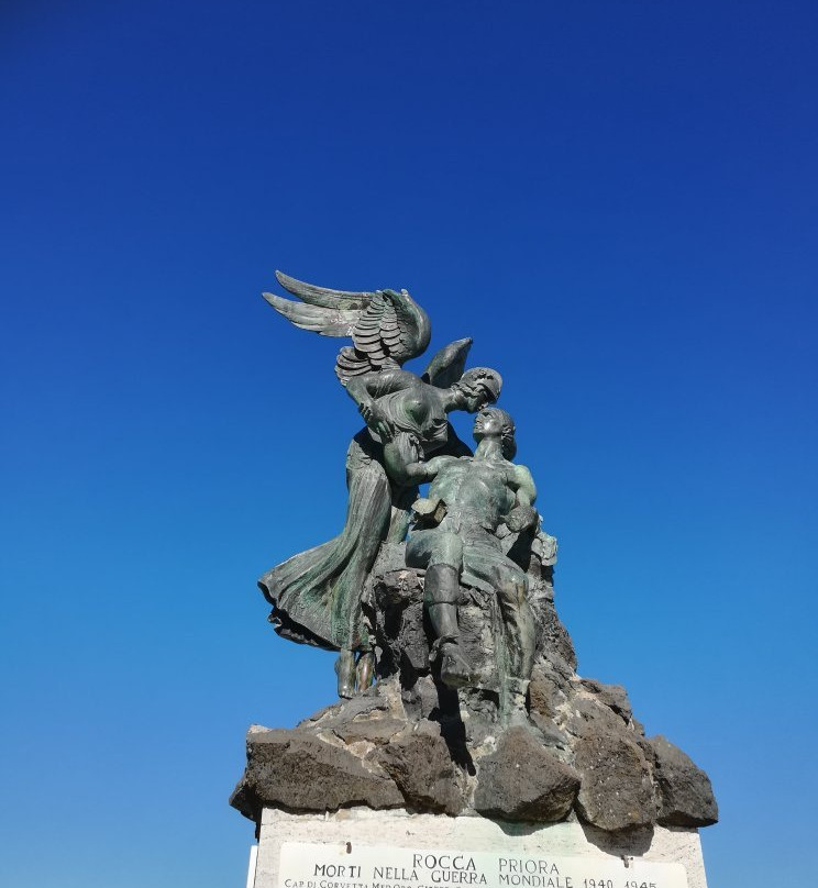 Palazzo Savelli-罗卡普廖拉必去景点