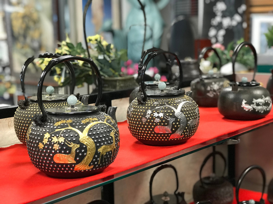 Gallery Yotsui Artcrafts-高冈市必去景点