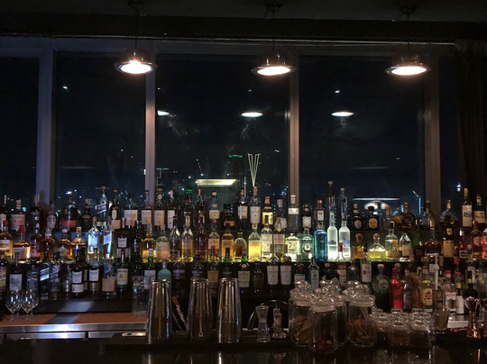 Top of the Alpha-马卡蒂必去景点